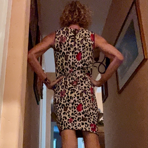 Ted Baker Leopard Sheath Mini Dress lightly used - Picture 4 of 10